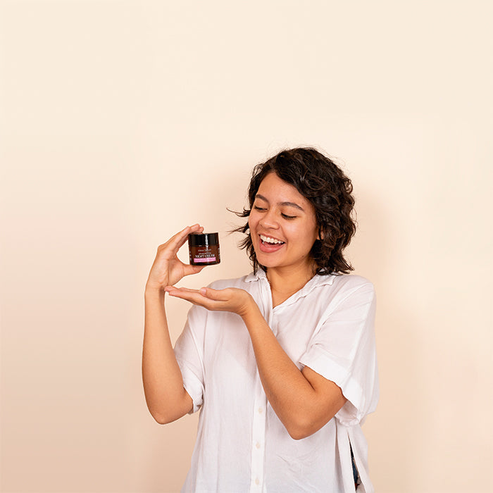 Alma Secret Crema De Noche Antiedad Y Reparadora Con Rosa Mosqueta, Escualano Y Ácido Hialurónico 50 8436568711171 con satisfacción de usuario